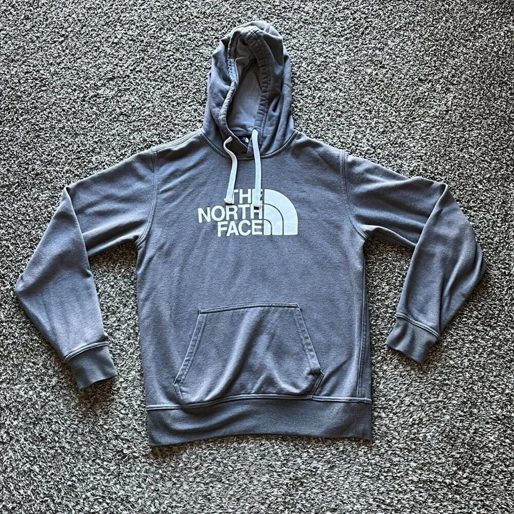 Gray North Face Hoodie Mens Small Gray Relaxed Fit Hipster Winter Coat Gorpcore - Picture 1 of 6